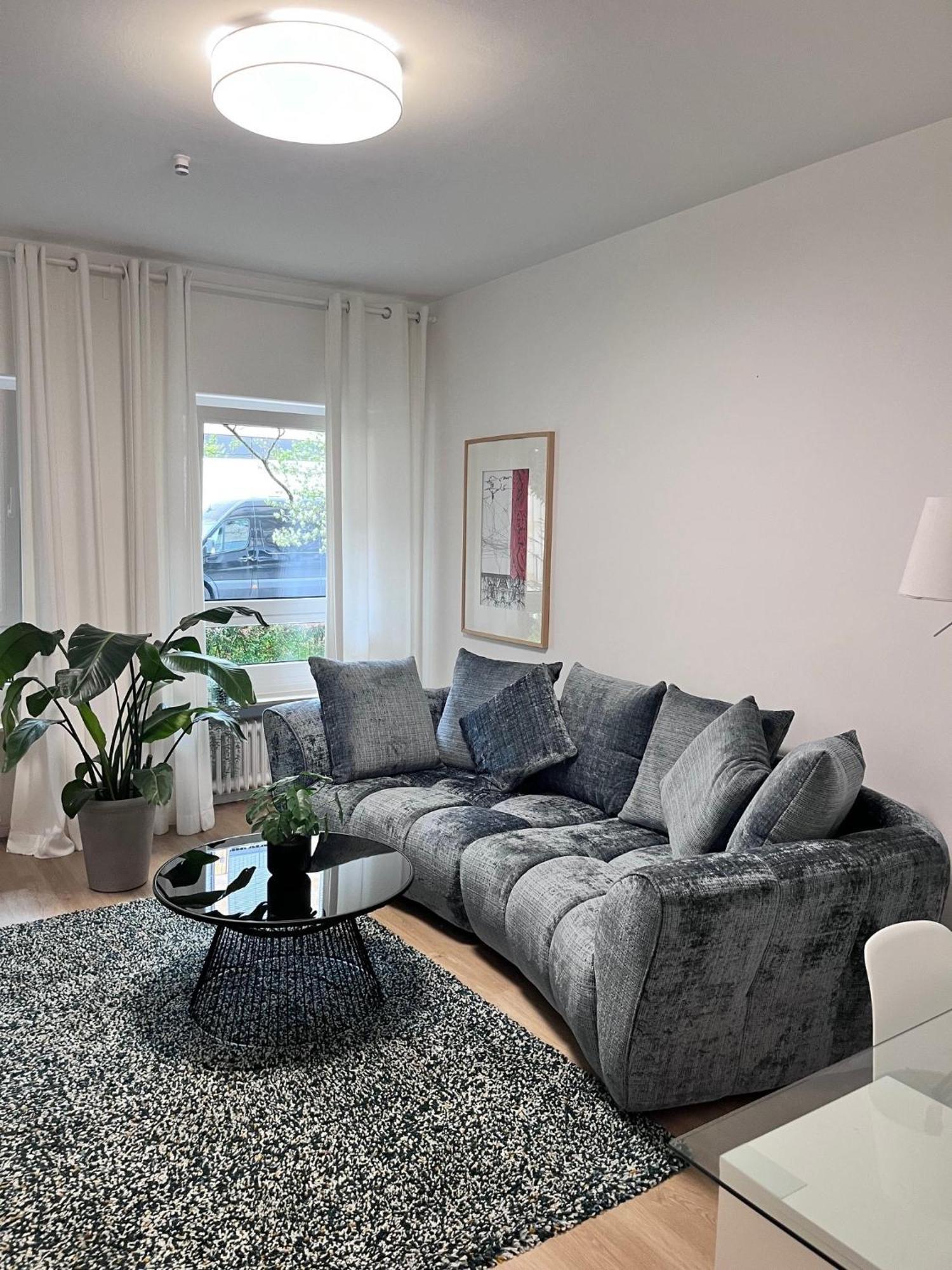 Raum2Go - No1 Modernes Ruhiges 2-Schlafzimmer Apartment City & Park Wiesbaden Exterior photo