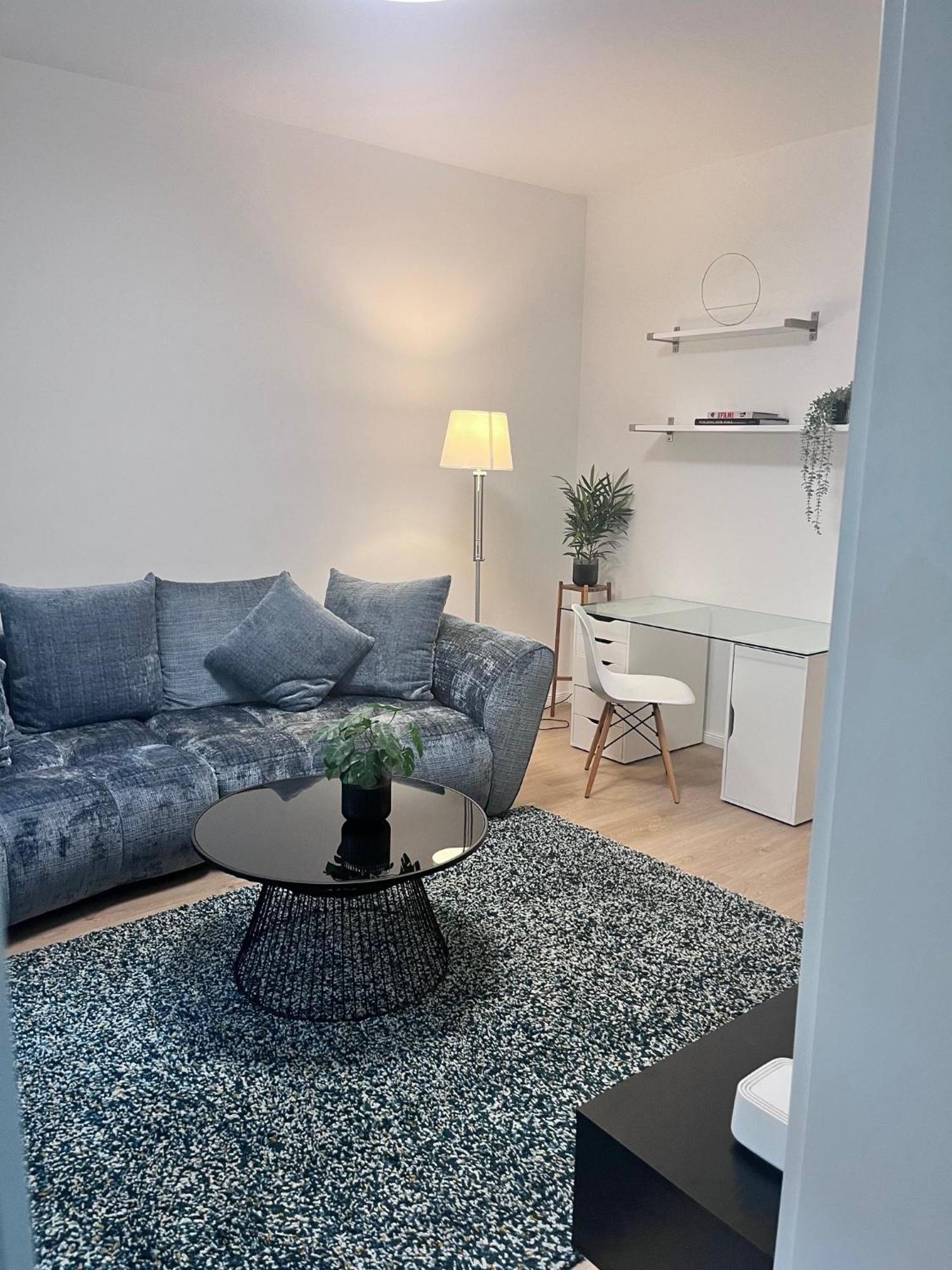 Raum2Go - No1 Modernes Ruhiges 2-Schlafzimmer Apartment City & Park Wiesbaden Exterior photo